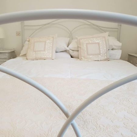Lemesou Apartments Патра Екстериор снимка