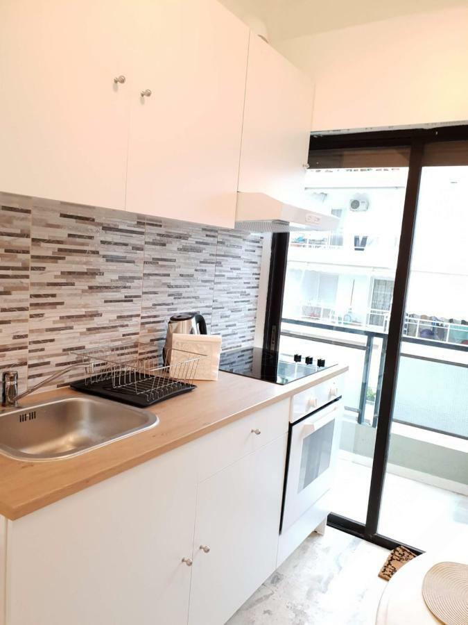 Lemesou Apartments Патра Екстериор снимка