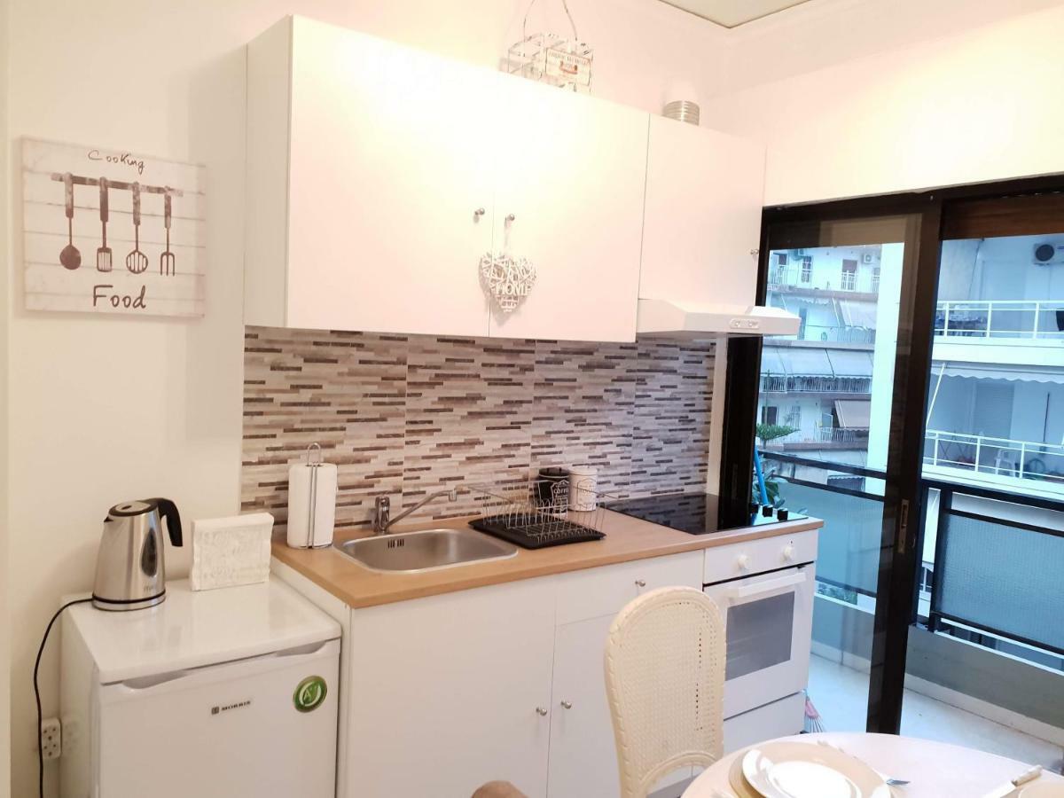 Lemesou Apartments Патра Екстериор снимка